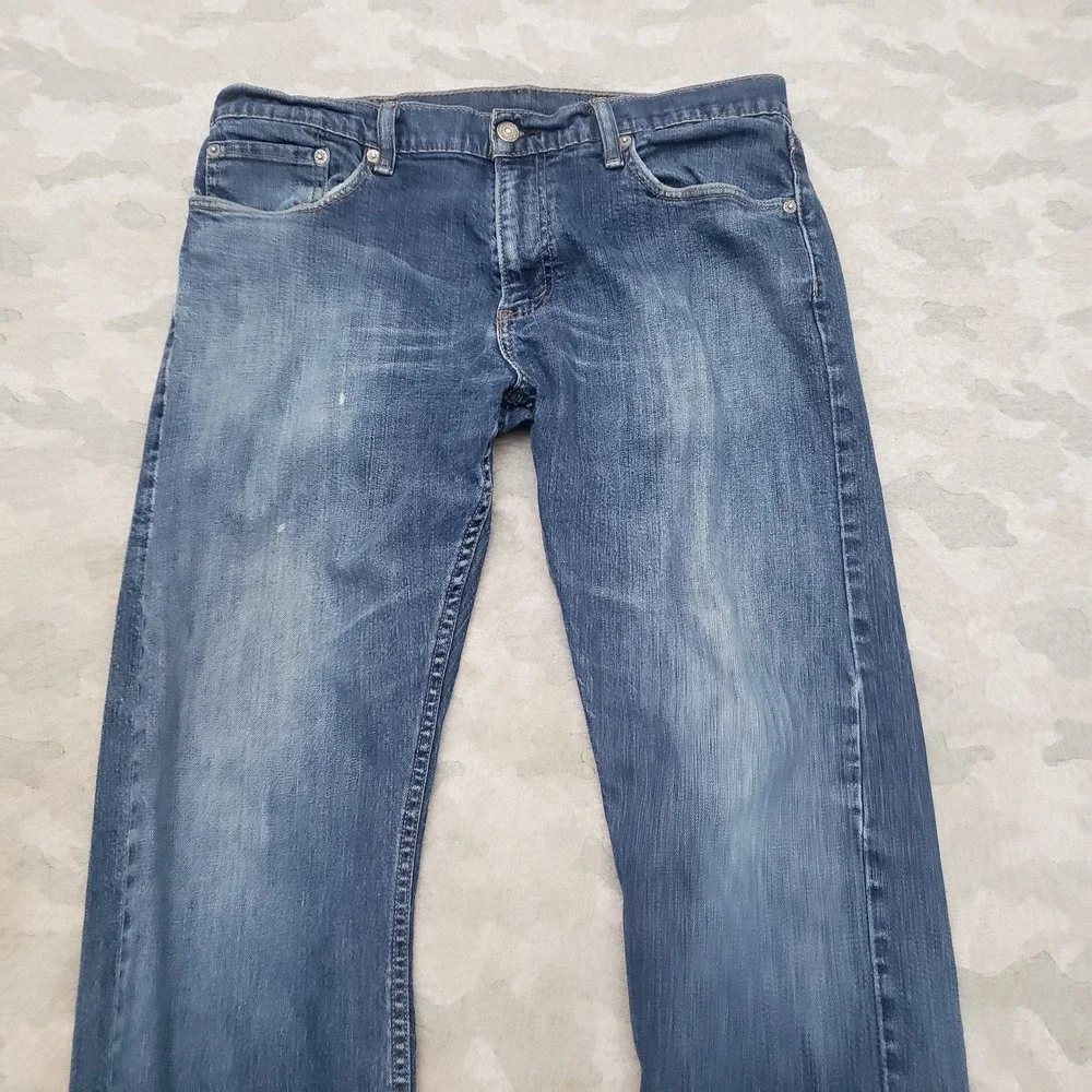 Levi's 514 Jeans Mens 34x32 Blue Straight Leg Denim Medium Wash Stretch